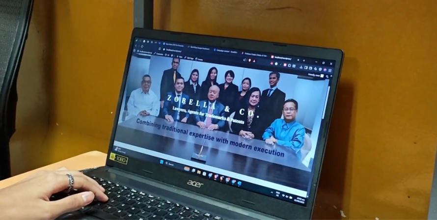 Checking Website Navbar Functionality